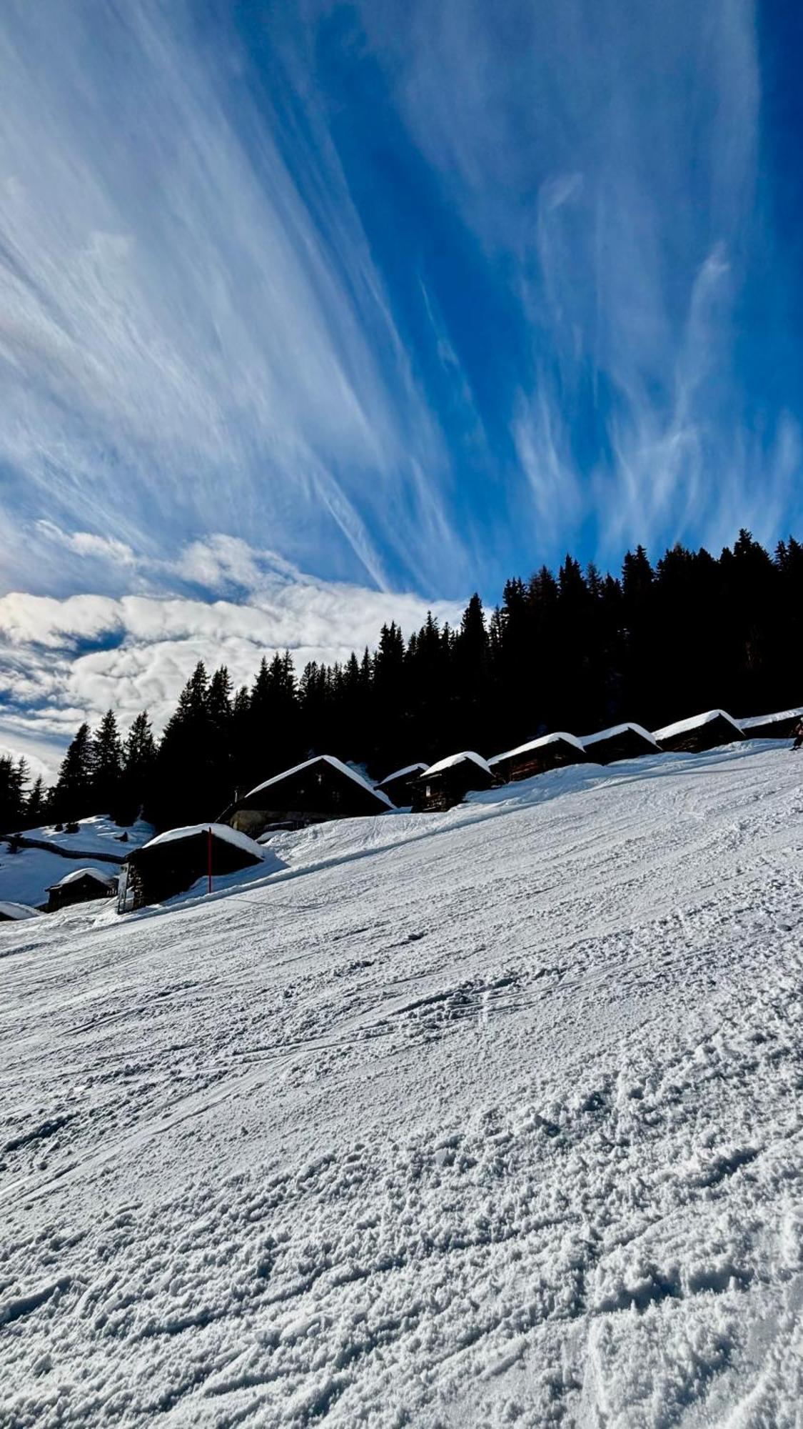 Lechtaler Alpenblick Landeck - Privatzimmer & Ferienwohnung Exterior foto